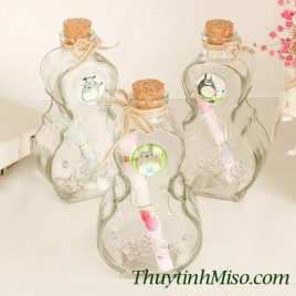 Lọ thủy tinh hình cây đàn