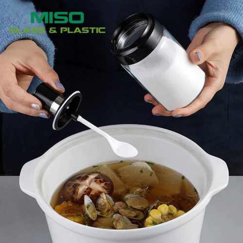 Hũ thủy tinh đựng gia vị kèm muỗng (2)